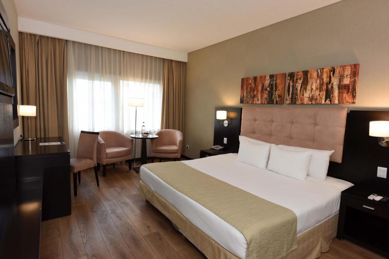 Howard Johnson Resort&Convention Center Ezeiza Exterior foto