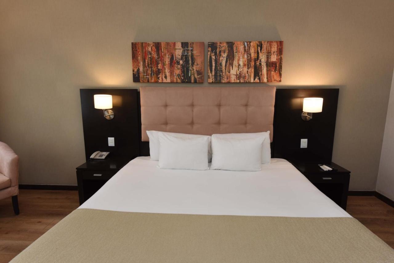 Howard Johnson Resort&Convention Center Ezeiza Exterior foto