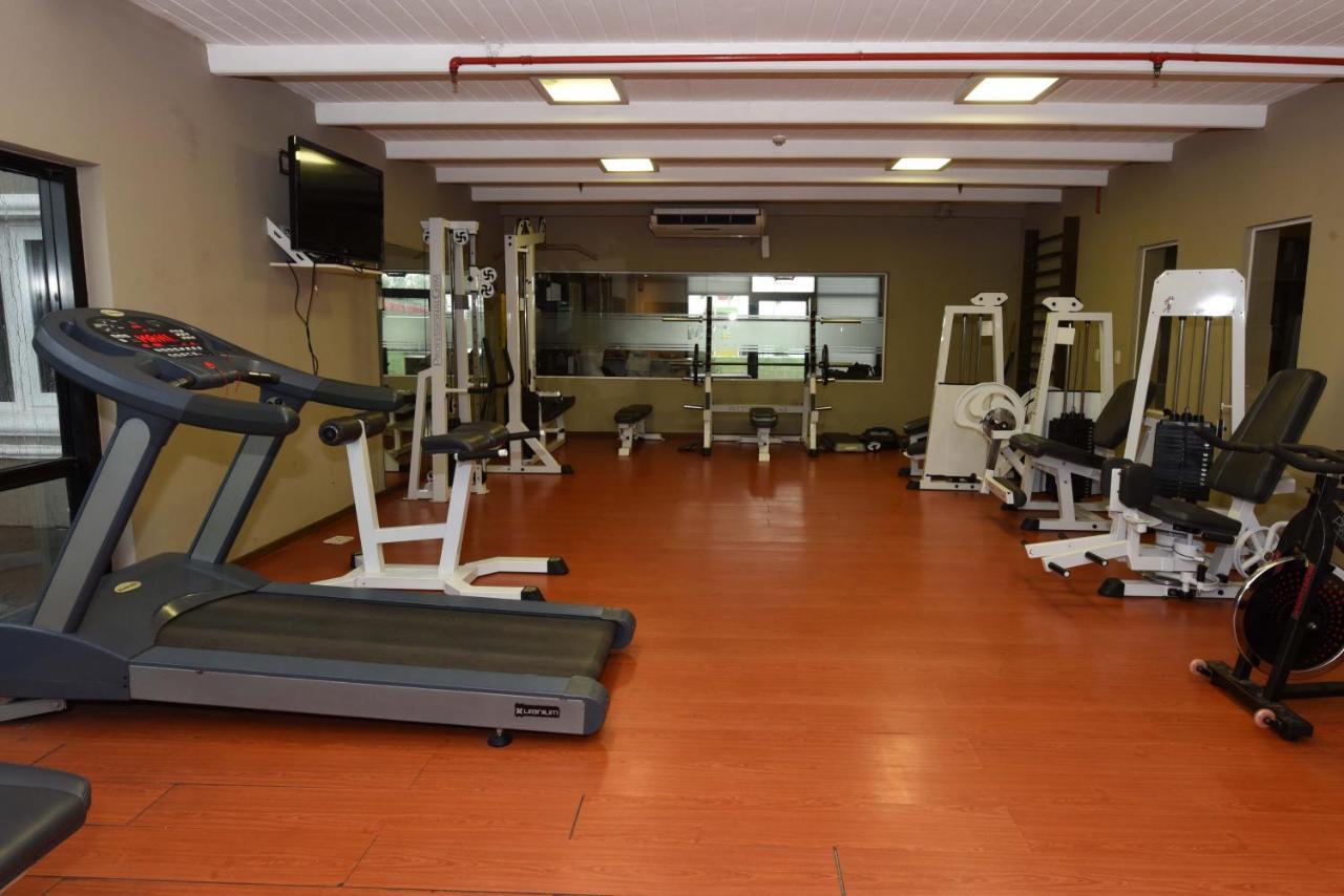Howard Johnson Resort&Convention Center Ezeiza Exterior foto